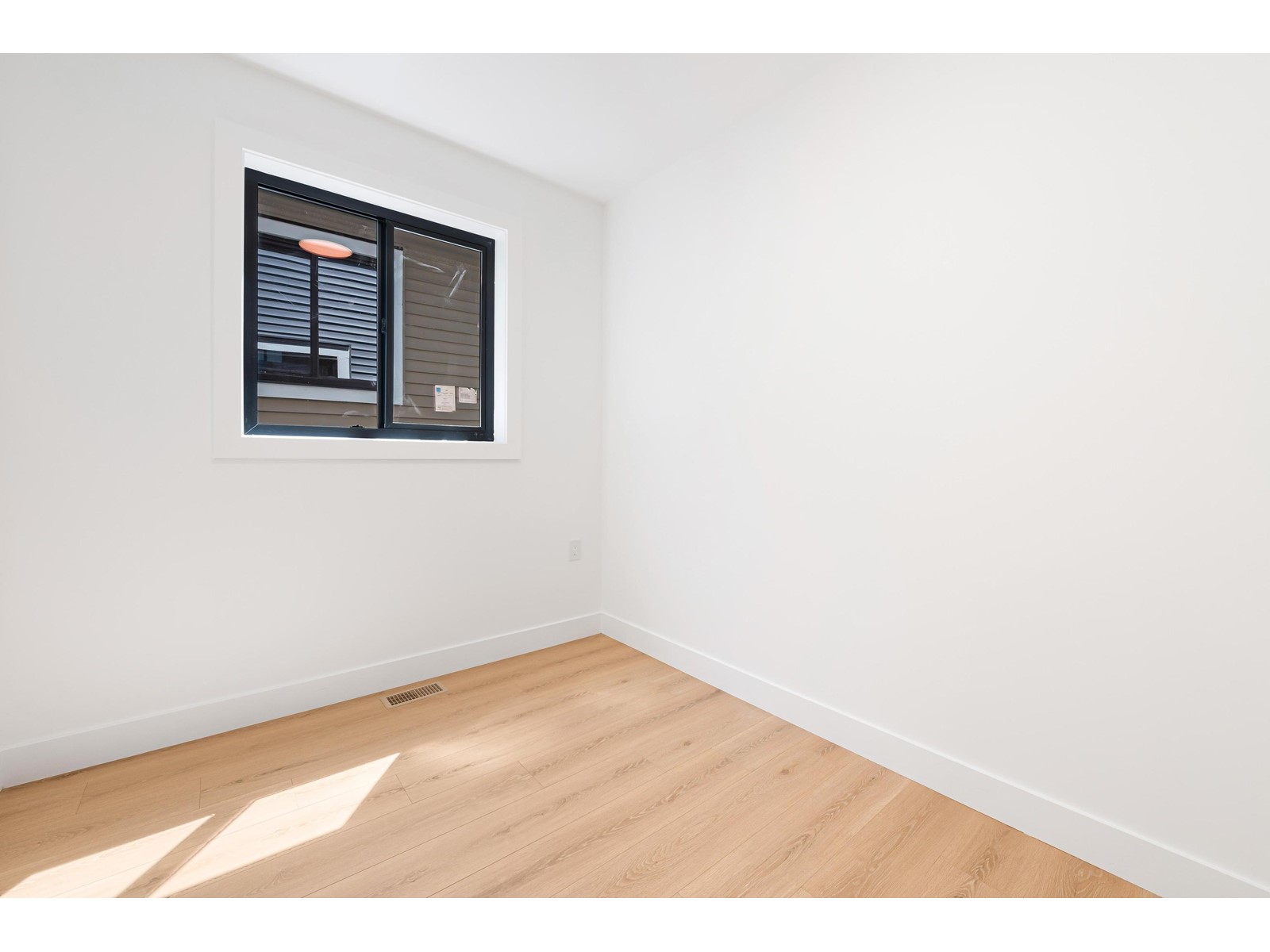 7637 197 Street, Langley, British Columbia  V2Y 3T4 - Photo 20 - R3011110