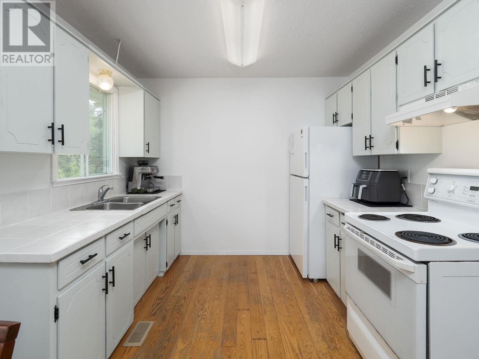 18130 Walnut Road, Prince George, British Columbia  V2K 5V5 - Photo 6 - R3012992