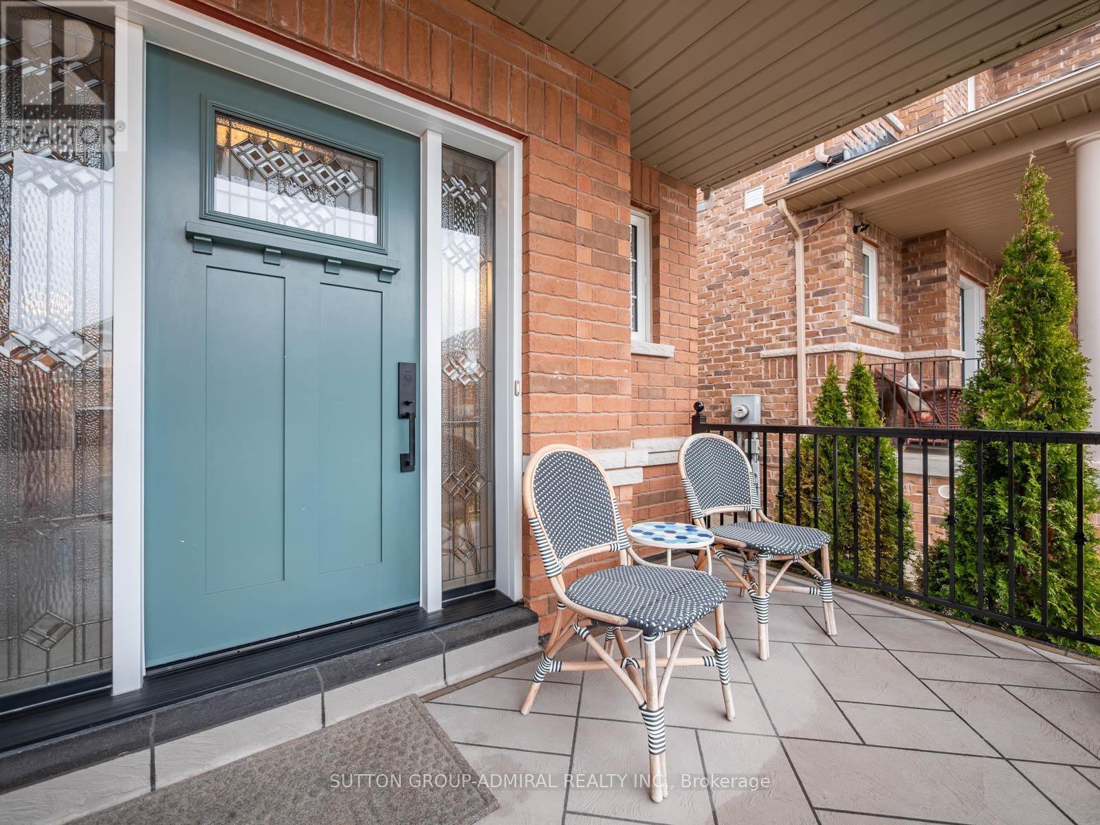 876 William Lee Ave, Oshawa, Ontario  L1K 0W2 - Photo 2 - E12206288