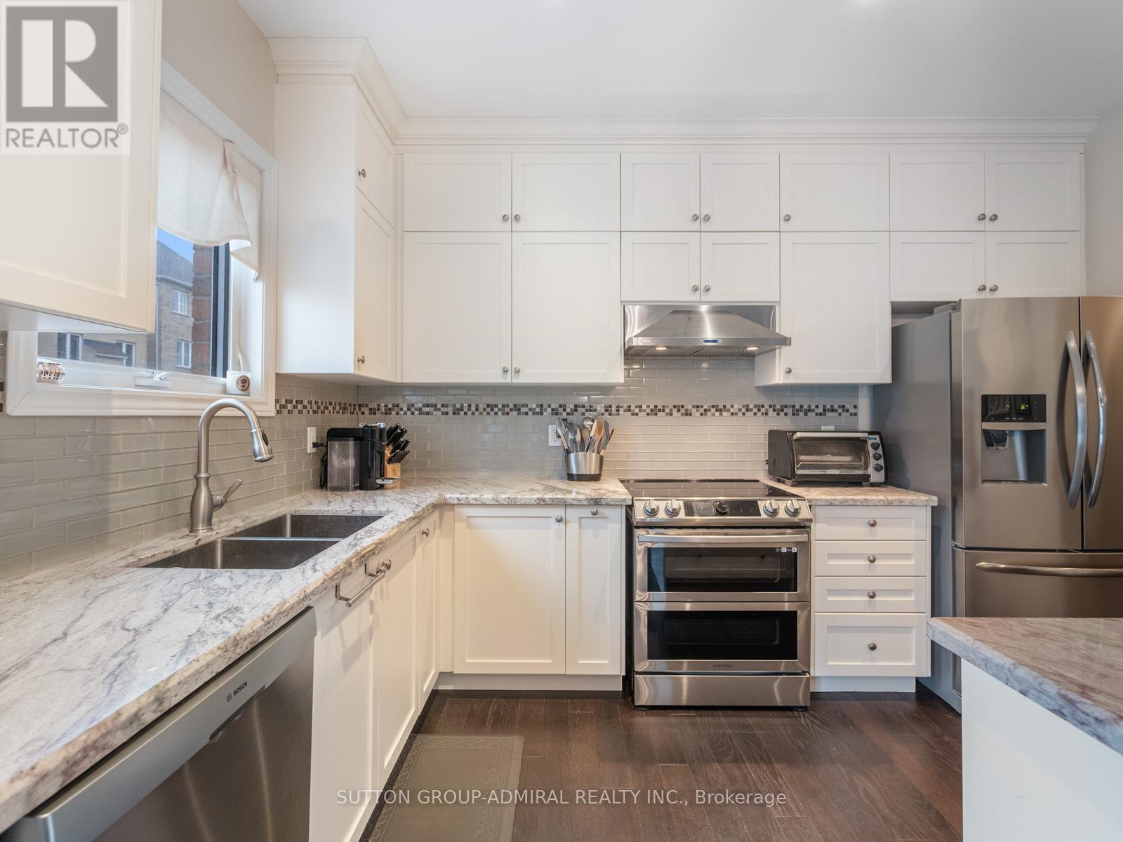 876 William Lee Ave, Oshawa, Ontario  L1K 0W2 - Photo 5 - E12206288