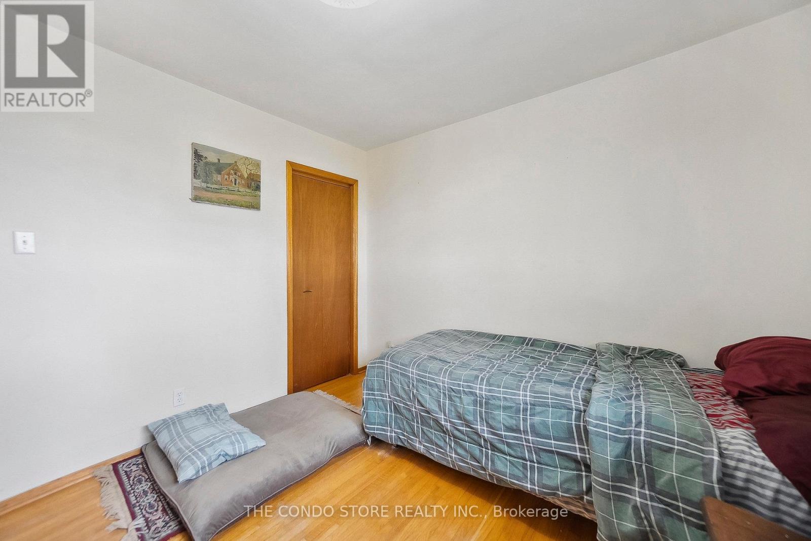 283 Inman Road, Haldimand, Ontario  N1A 2W5 - Photo 13 - X12132912