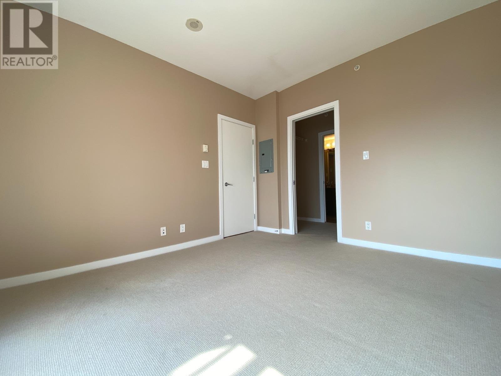 2503 280 Ross Drive, New Westminster, British Columbia  V3L 0C2 - Photo 6 - R3012844