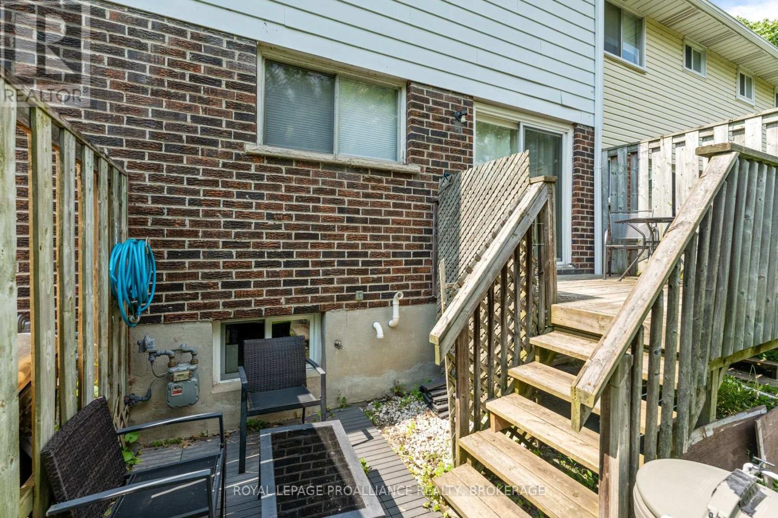 11 - 27 Addington Street, Loyalist (Amherstview), Ontario  K7N 1C6 - Photo 24 - X12207889