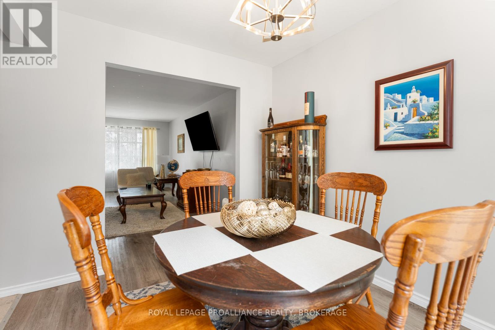 11 - 27 Addington Street, Loyalist (Amherstview), Ontario  K7N 1C6 - Photo 8 - X12207889