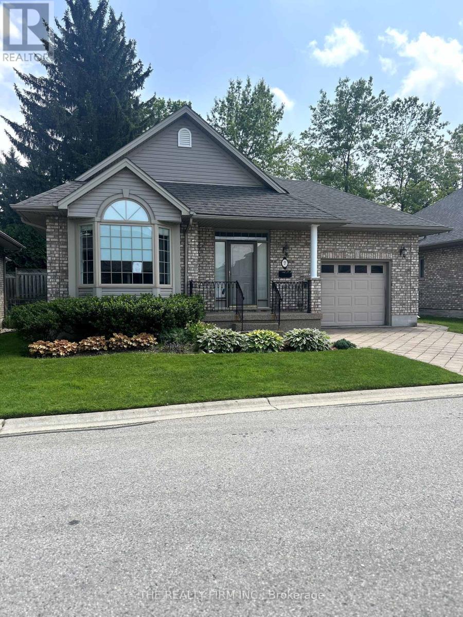 7 - 665 COMMISSIONERS ROAD W, London South, Ontario