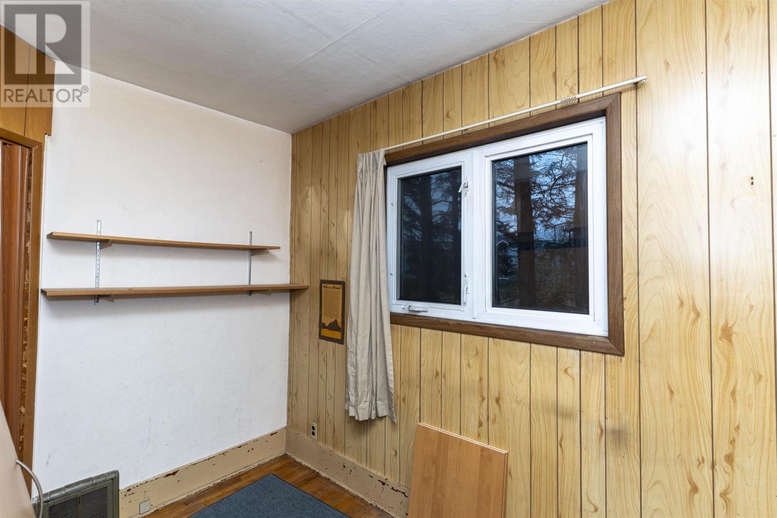 903 Centre Ave, Thunder Bay, Ontario  P7E 2X4 - Photo 17 - TB251257