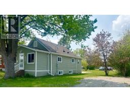 817 Phair Avenue, Fort Frances, Ontario