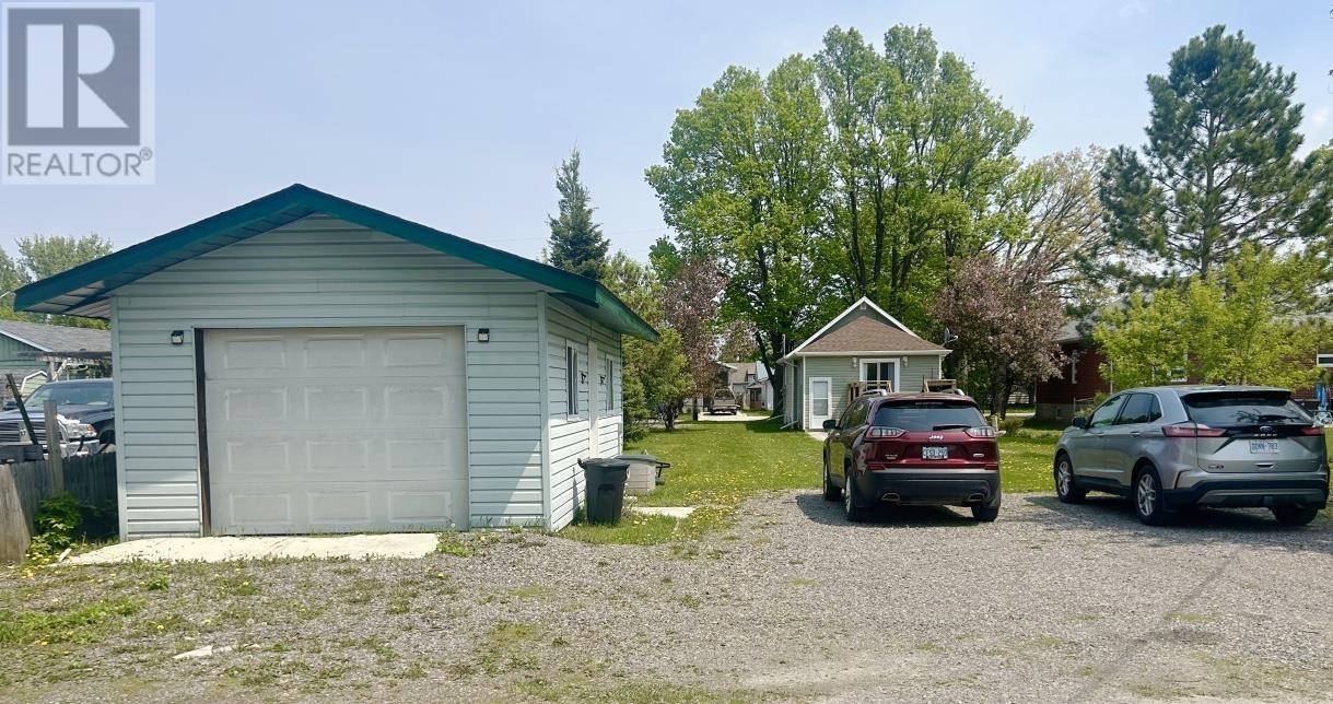 817 Phair Avenue, Fort Frances, Ontario  P9A 2M5 - Photo 29 - TB251368