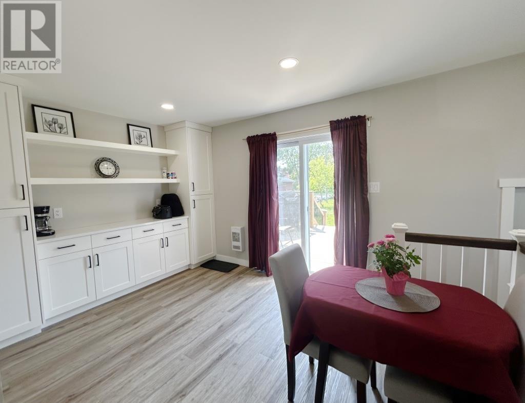 817 Phair Avenue, Fort Frances, Ontario  P9A 2M5 - Photo 6 - TB251368