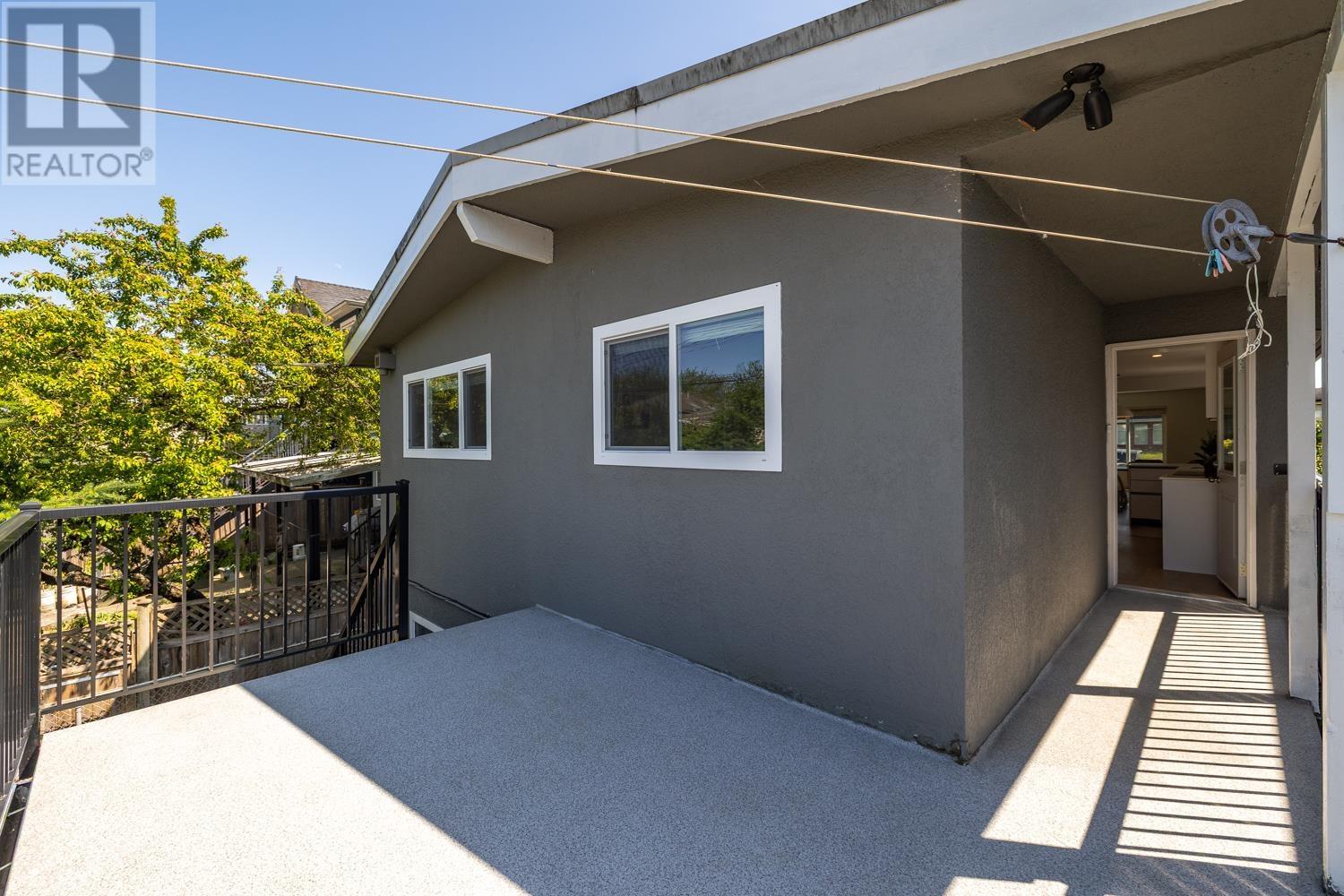 3151 E 23rd Avenue, Vancouver, British Columbia  V5R 1B4 - Photo 16 - R3012987