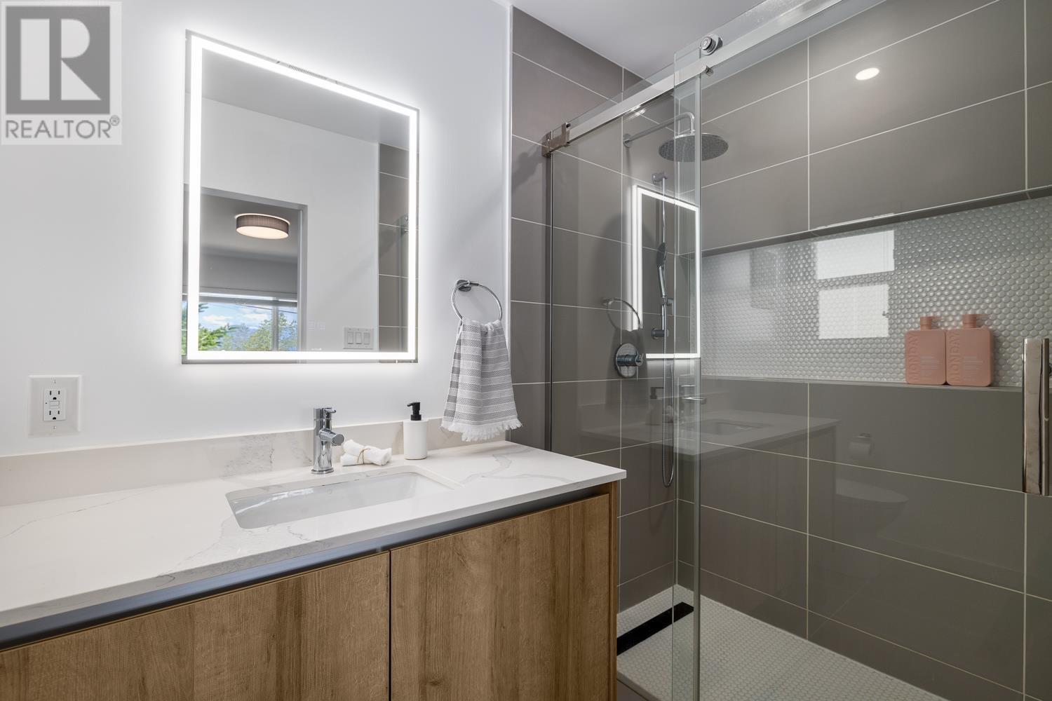 3151 E 23rd Avenue, Vancouver, British Columbia  V5R 1B4 - Photo 19 - R3012987