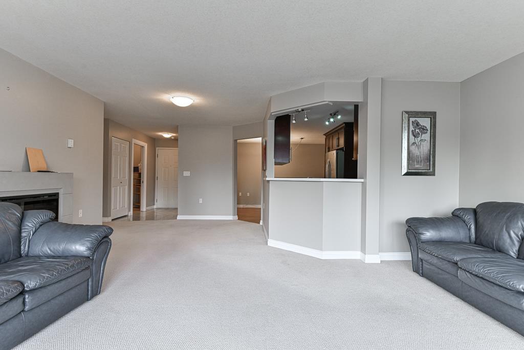 207 33233 E Bourquin Crescent, Abbotsford, British Columbia  V2S 1Y2 - Photo 17 - R3012927