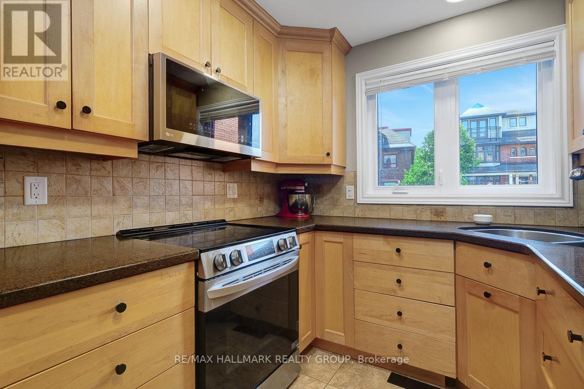80 Queen Elizabeth Drive, Ottawa, Ontario  K2P 1E4 - Photo 12 - X12207858