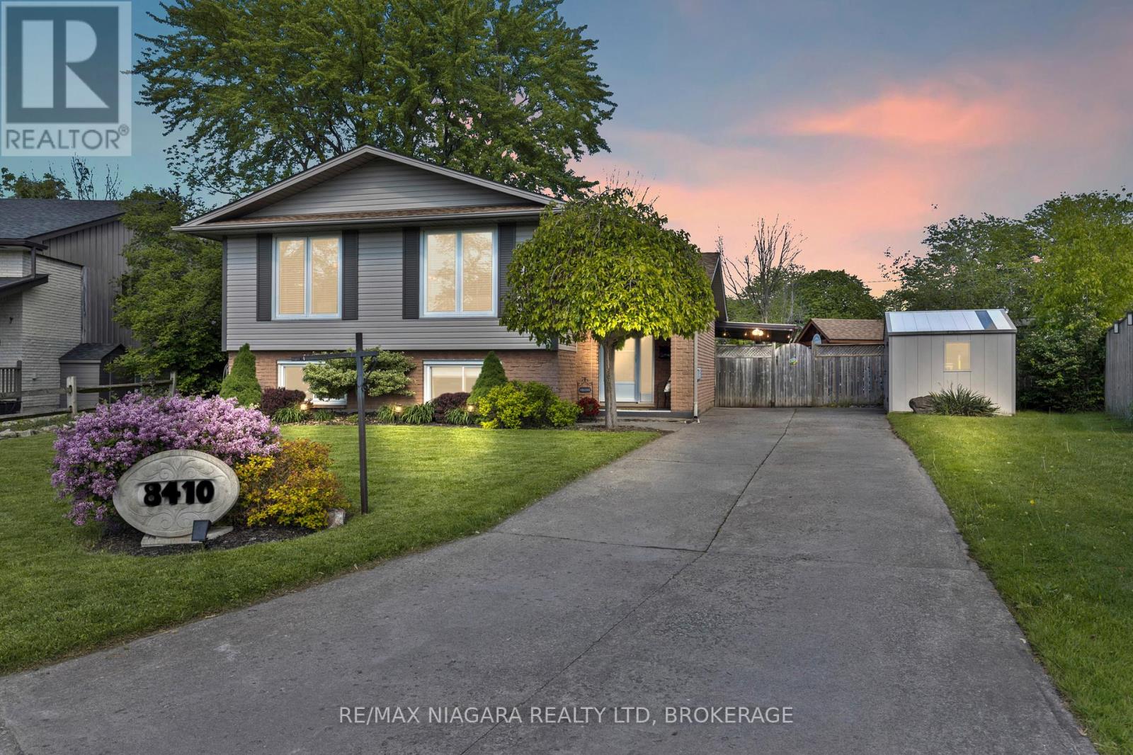 8410 MUNDARE CRESCENT, Niagara Falls, Ontario