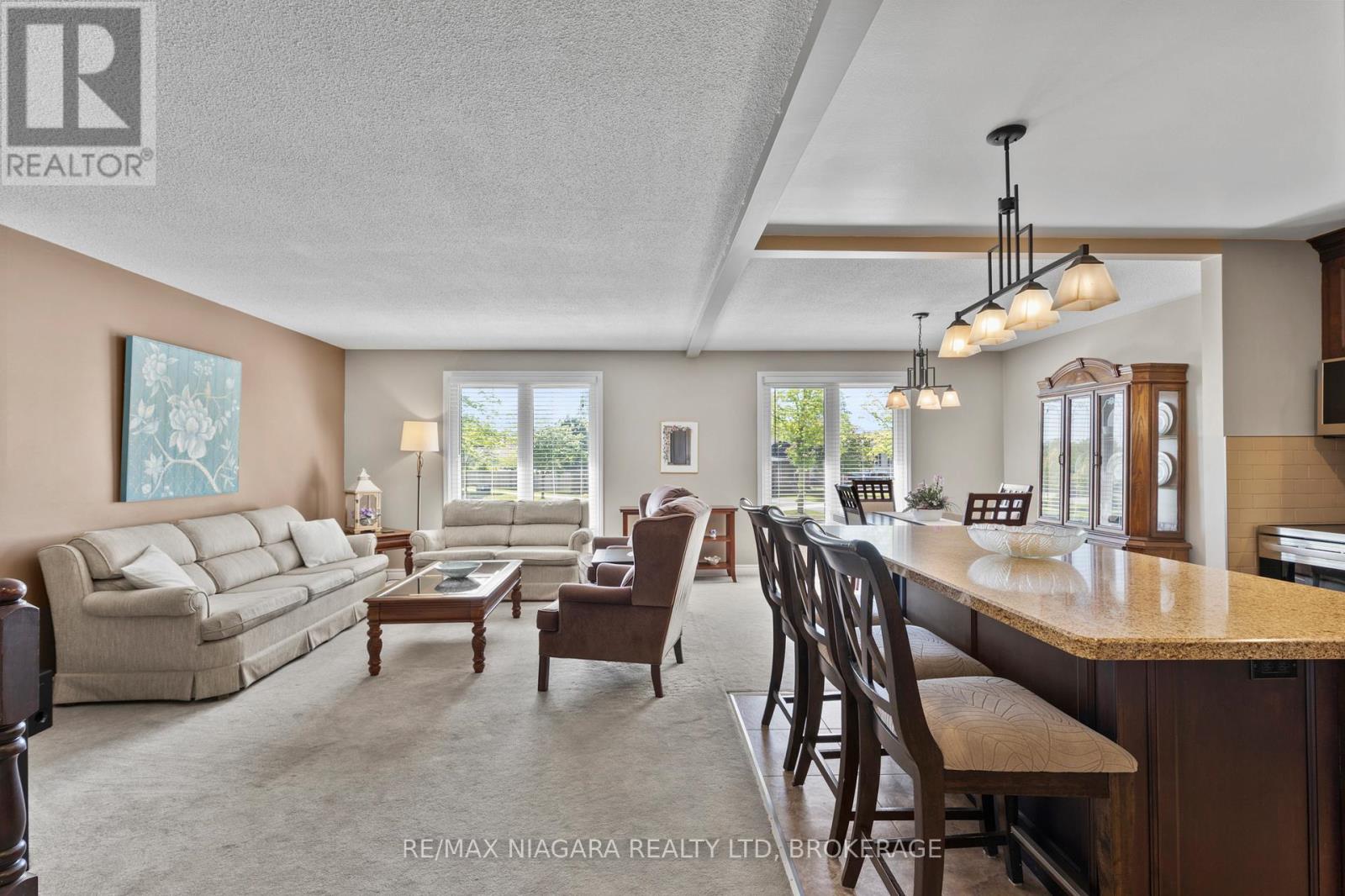 8410 Mundare Crescent, Niagara Falls (Chippawa), Ontario  L2G 7M5 - Photo 12 - X12207845