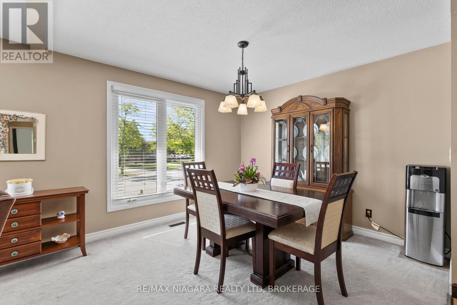 8410 Mundare Crescent, Niagara Falls (Chippawa), Ontario  L2G 7M5 - Photo 16 - X12207845