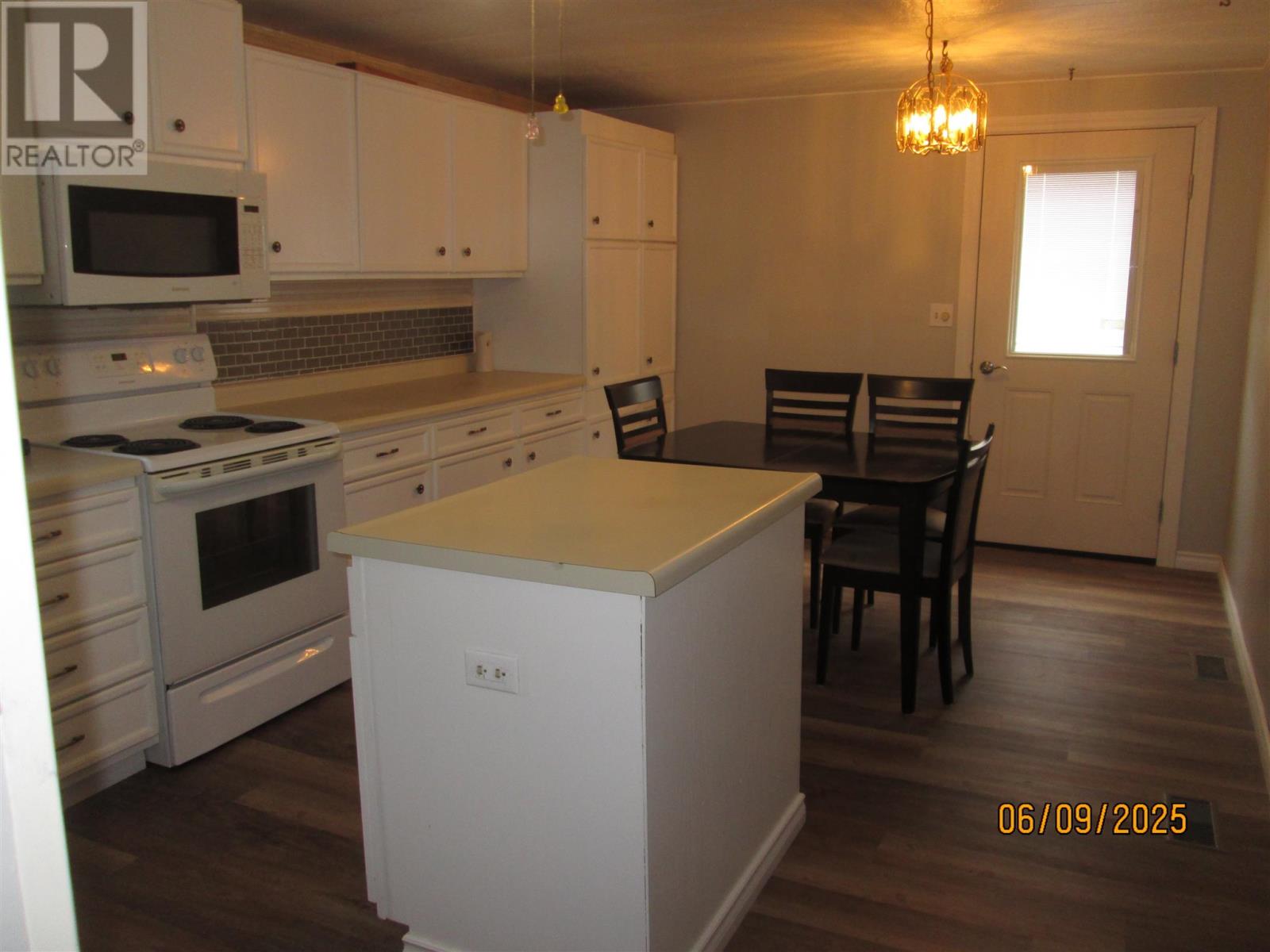 408 And 410 Colley Street, Ignace, Ontario  P0T 1T0 - Photo 11 - TB251597
