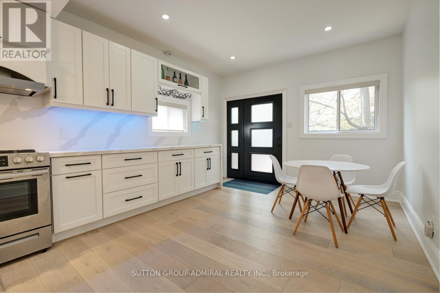 Main & 2nd Floor - 70 Carlaw Avenue, Toronto, Ontario  M4M 2R7 - Photo 9 - E12205950
