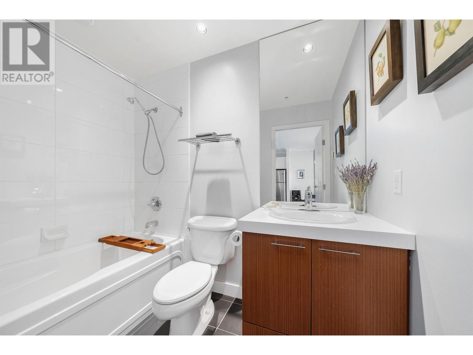 402 2828 Yew Street, Vancouver, British Columbia  V6K 4W5 - Photo 22 - R3013036