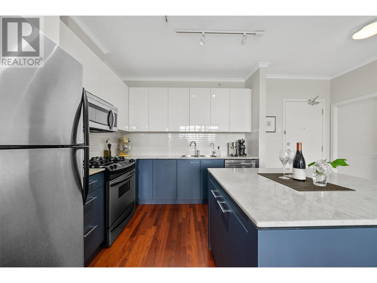 402 2828 Yew Street, Vancouver, British Columbia  V6K 4W5 - Photo 4 - R3013036