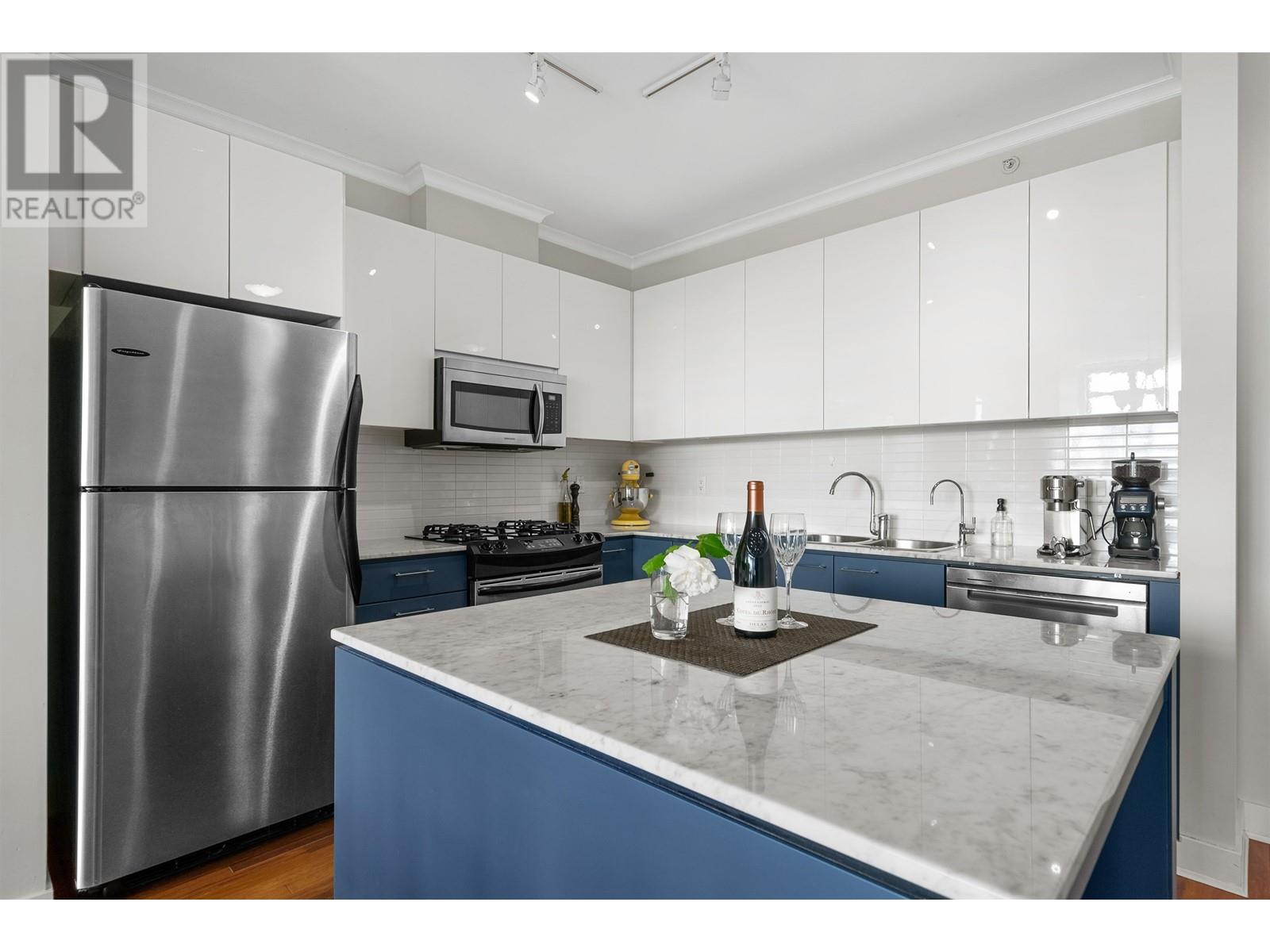 402 2828 Yew Street, Vancouver, British Columbia  V6K 4W5 - Photo 5 - R3013036
