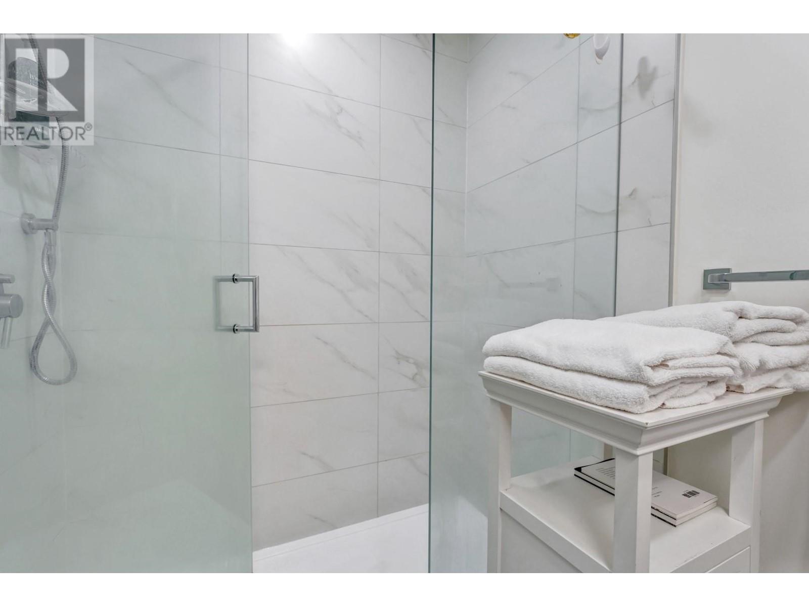 1102 318 Alderson Avenue, Coquitlam, British Columbia  V3K 0J1 - Photo 16 - R3013053