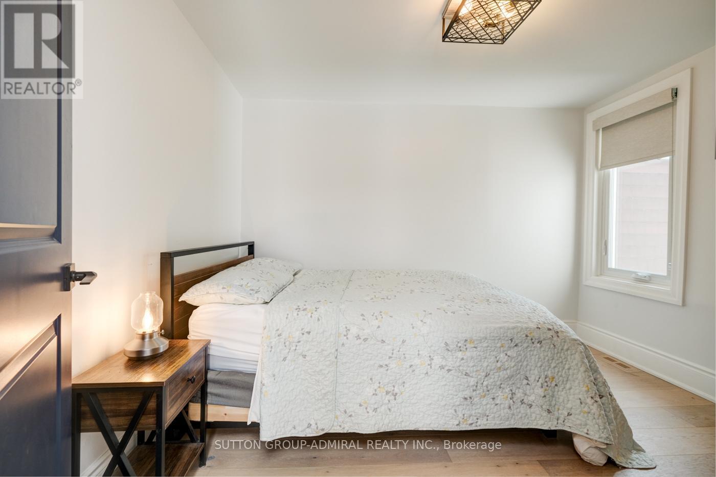 Main & 2nd Floor - 70 Carlaw Avenue, Toronto, Ontario  M4M 2R7 - Photo 26 - E12205950