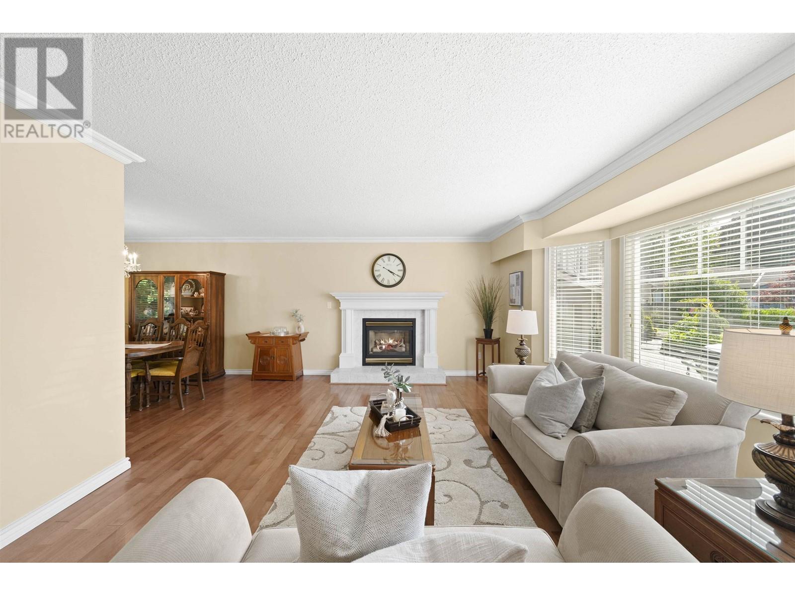 5586 44 Avenue, Delta, British Columbia  V4K 1E1 - Photo 2 - R3013045