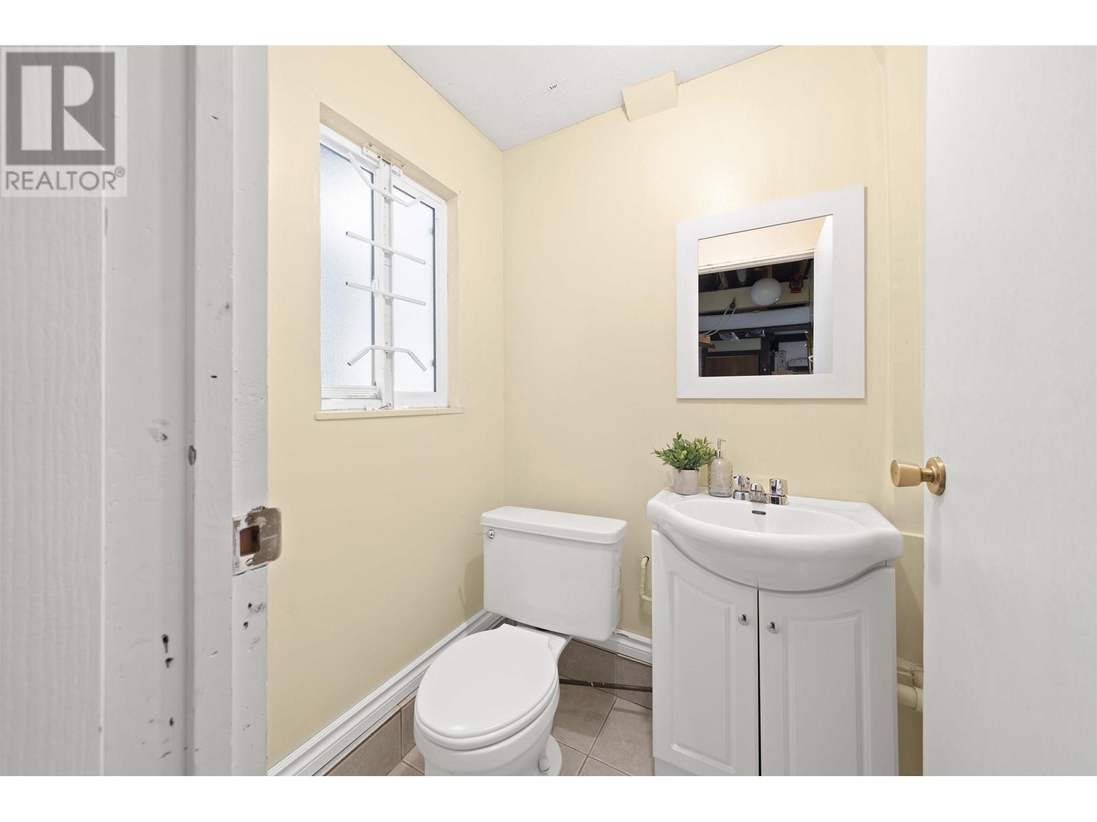5586 44 Avenue, Delta, British Columbia  V4K 1E1 - Photo 25 - R3013045