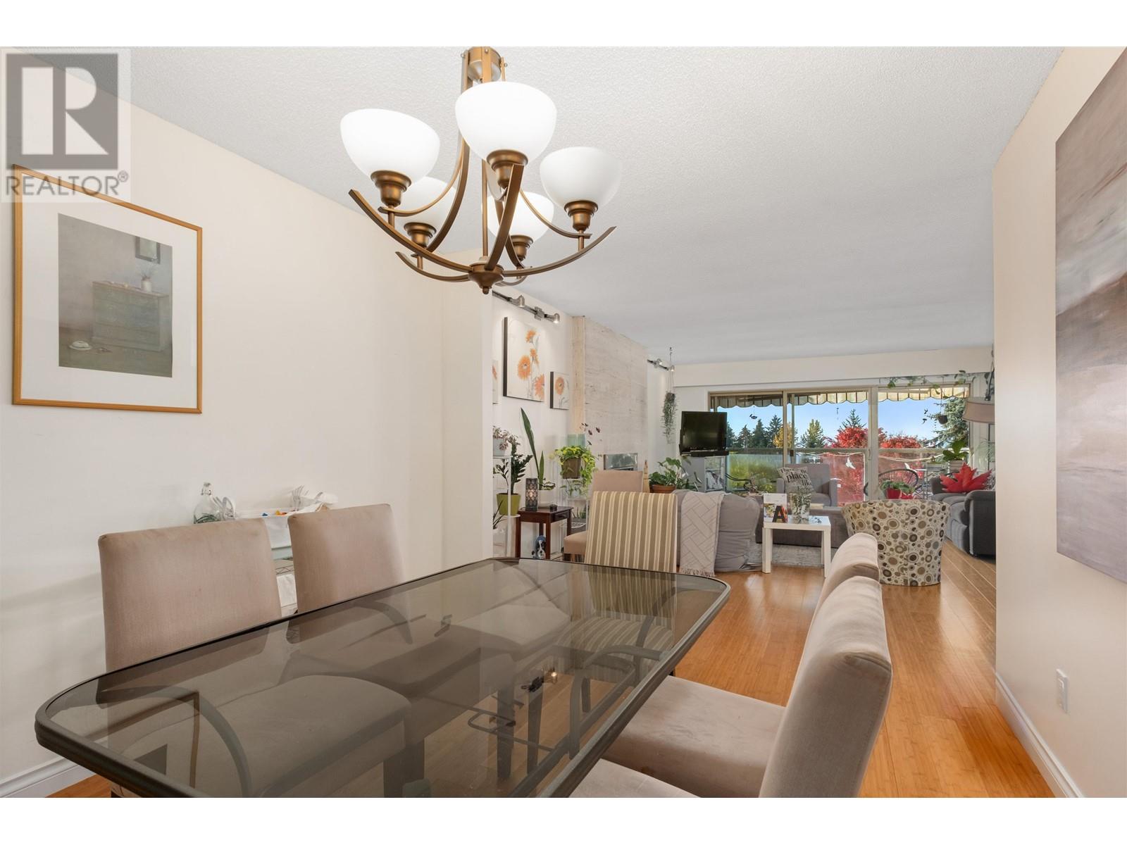 5256 Malaspina Place, North Vancouver, British Columbia  V7R 4M1 - Photo 12 - R3013080