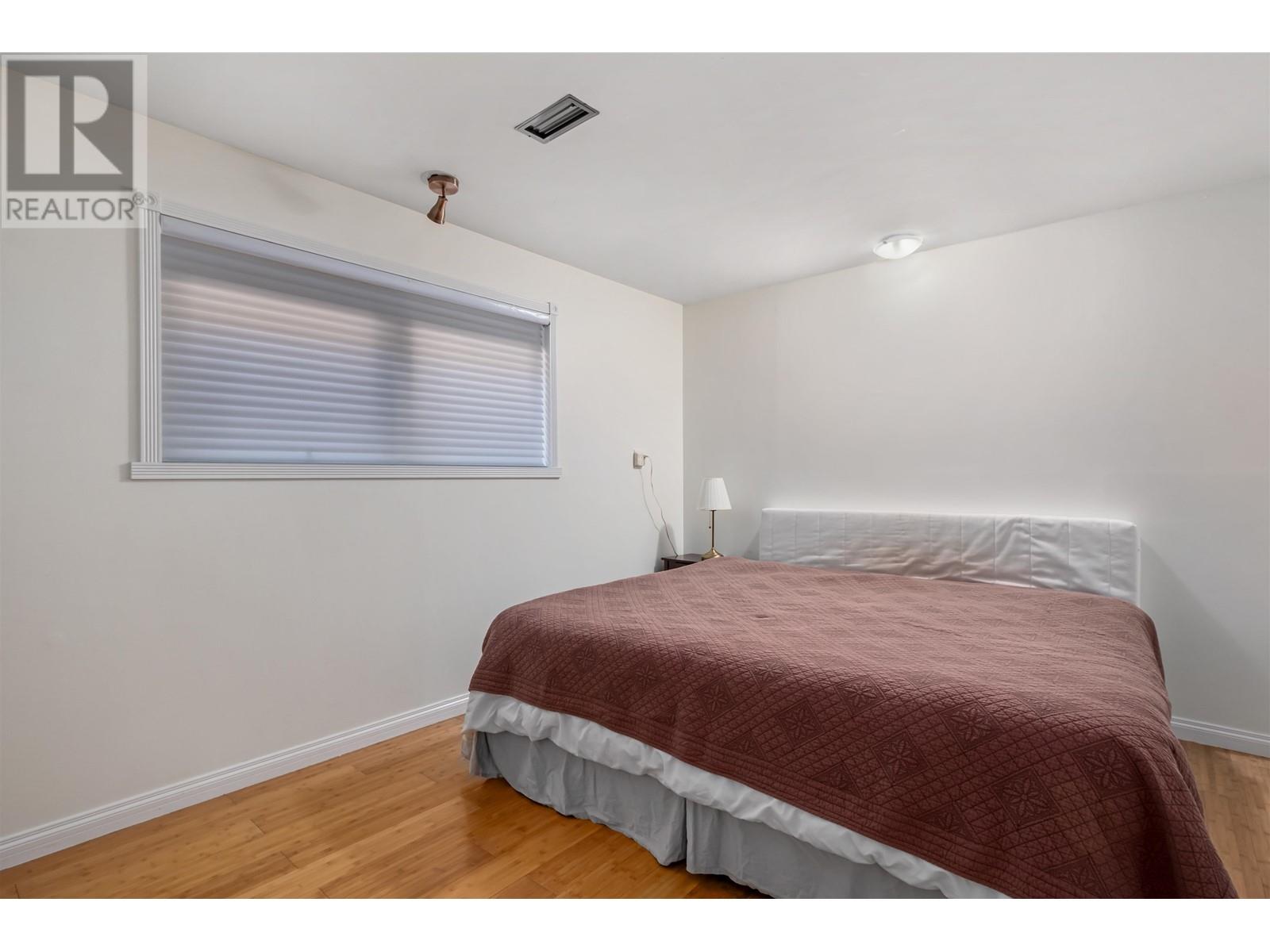 5256 Malaspina Place, North Vancouver, British Columbia  V7R 4M1 - Photo 24 - R3013080