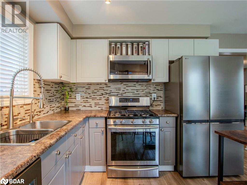 65 Gore Drive, Barrie, Ontario  L4N 5R5 - Photo 16 - 40730045
