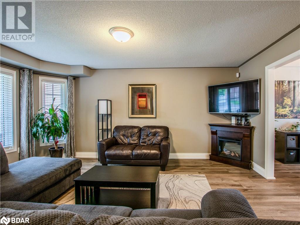 65 Gore Drive, Barrie, Ontario  L4N 5R5 - Photo 7 - 40730045