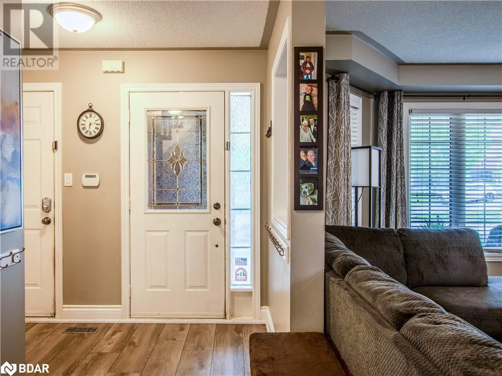 65 Gore Drive, Barrie, Ontario  L4N 5R5 - Photo 5 - 40730045
