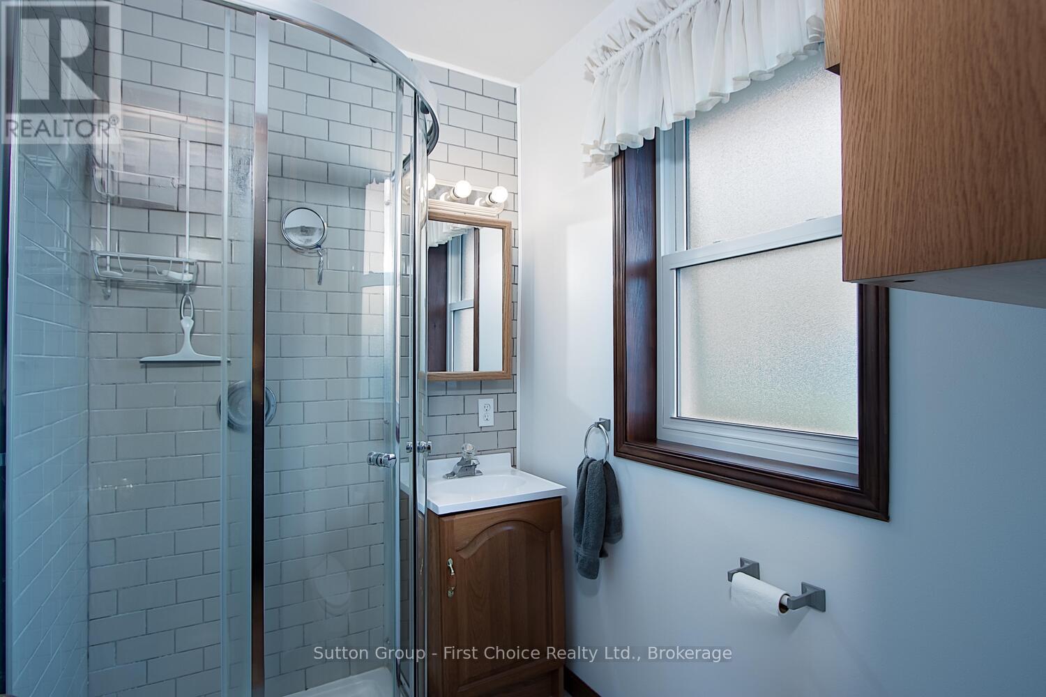 4005 Frederick Street, Perth East, Ontario  N0K 1J0 - Photo 25 - X12207871