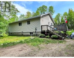1065 COCKLE CREEK ESTATES ROAD, Highlands East, Ontario