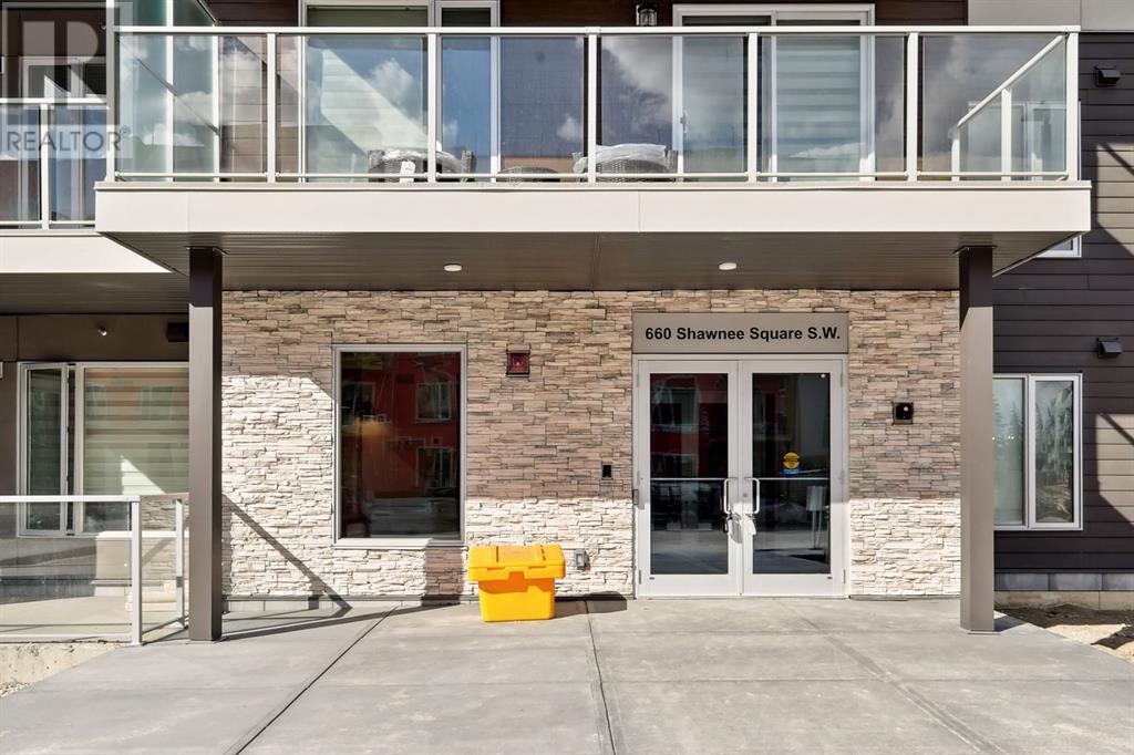 Property at 104, 660 Shawnee Square SW image 2