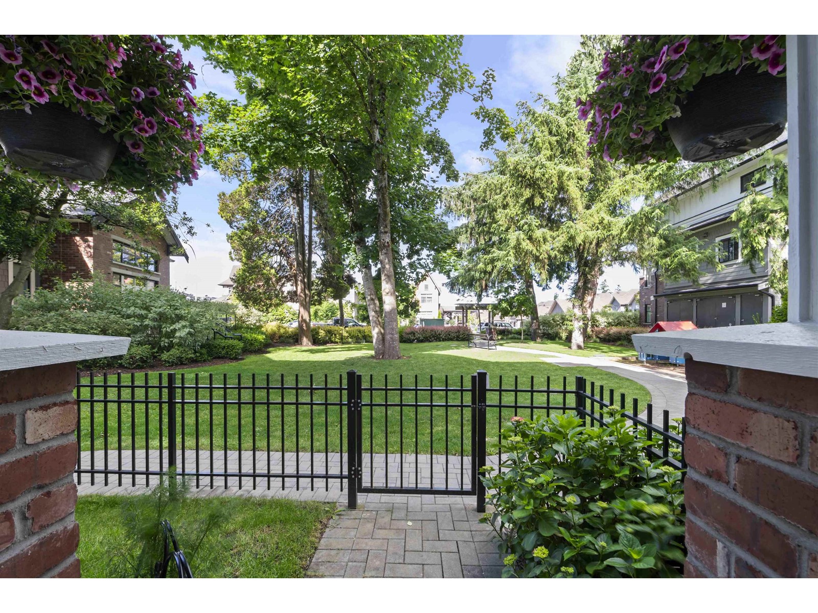 101 16528 24a Avenue, Surrey, British Columbia  V3Z 0P4 - Photo 17 - R3012725