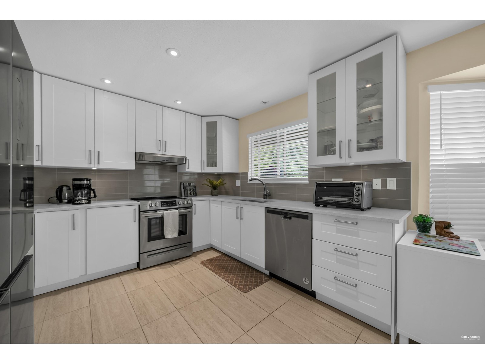12 9965 151 Street, Surrey, British Columbia  V3R 9N6 - Photo 8 - R3013136