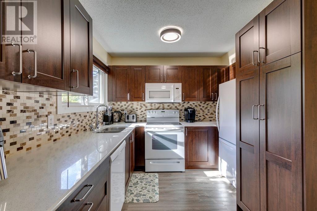 61, 6915 Ranchview Drive Nw, Calgary, Alberta  T3G 1R8 - Photo 7 - A2225208
