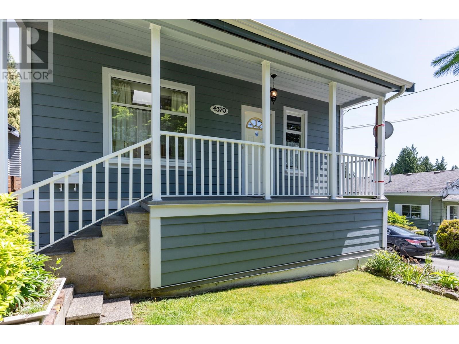 4370 Mountain Highway, North Vancouver, British Columbia  V7K 2K2 - Photo 3 - R3010889