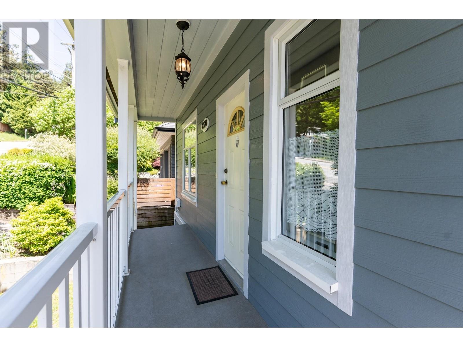 4370 Mountain Highway, North Vancouver, British Columbia  V7K 2K2 - Photo 5 - R3010889