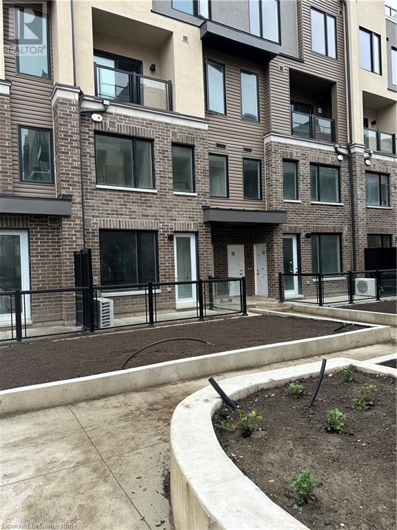 3550 E COLONIAL Drive E Unit# 18, Mississauga, Ontario