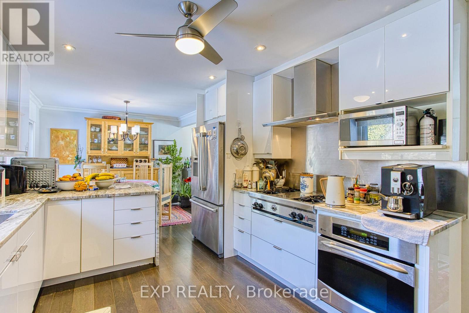 14 George Street, Grimsby (Grimsby West), Ontario  L3M 3Y4 - Photo 10 - X12086825