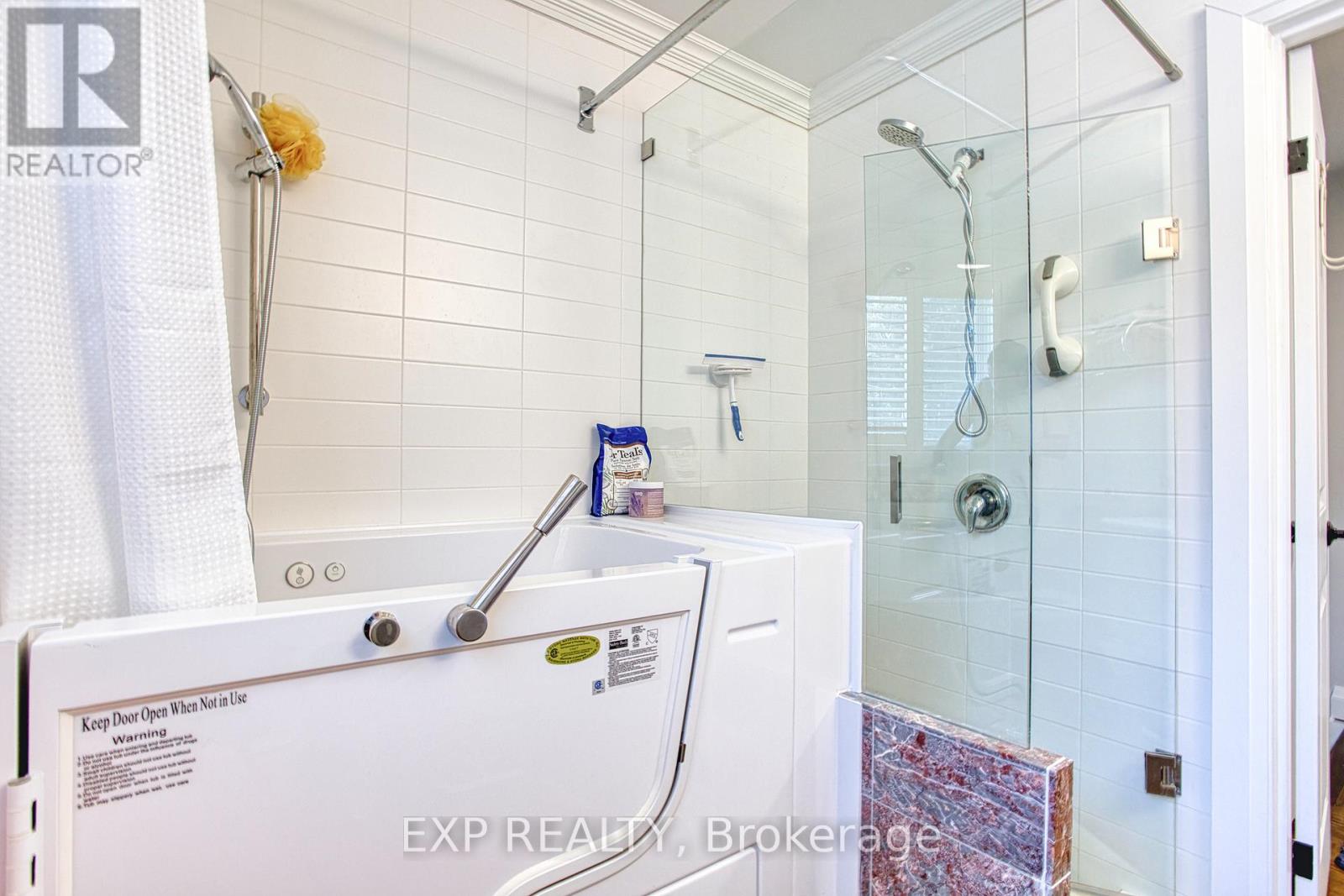 14 George Street, Grimsby (Grimsby West), Ontario  L3M 3Y4 - Photo 15 - X12086825