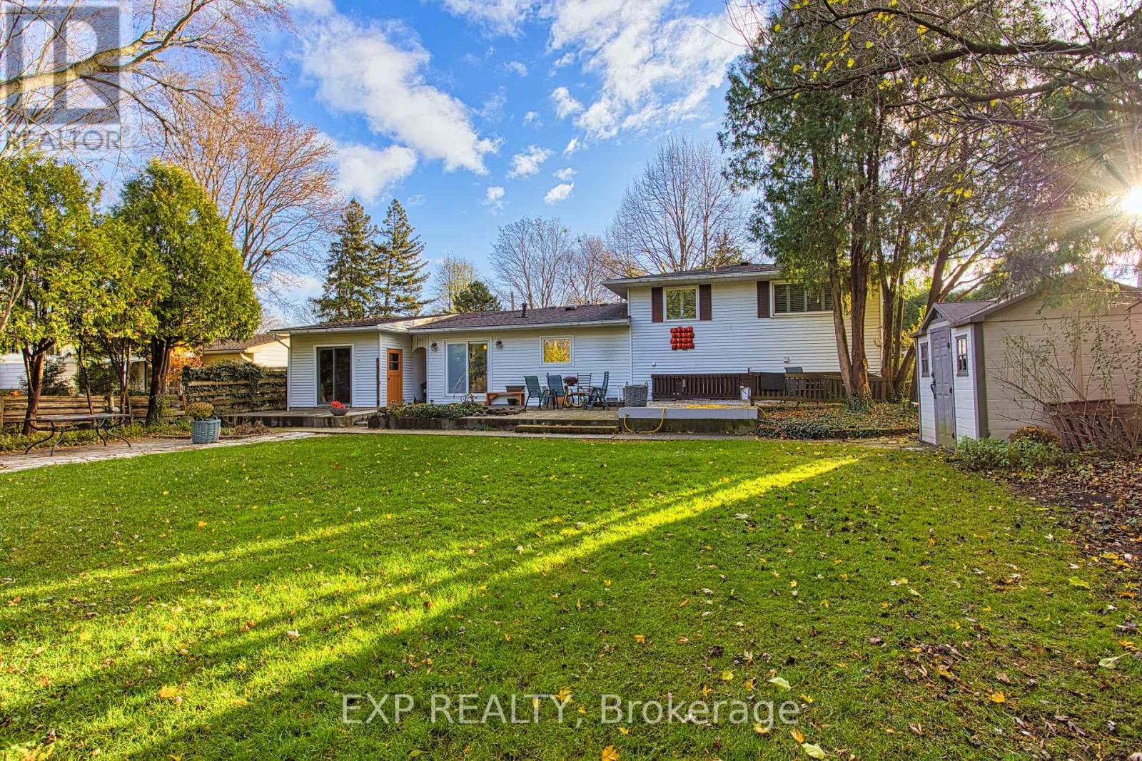 14 George Street, Grimsby (Grimsby West), Ontario  L3M 3Y4 - Photo 24 - X12086825