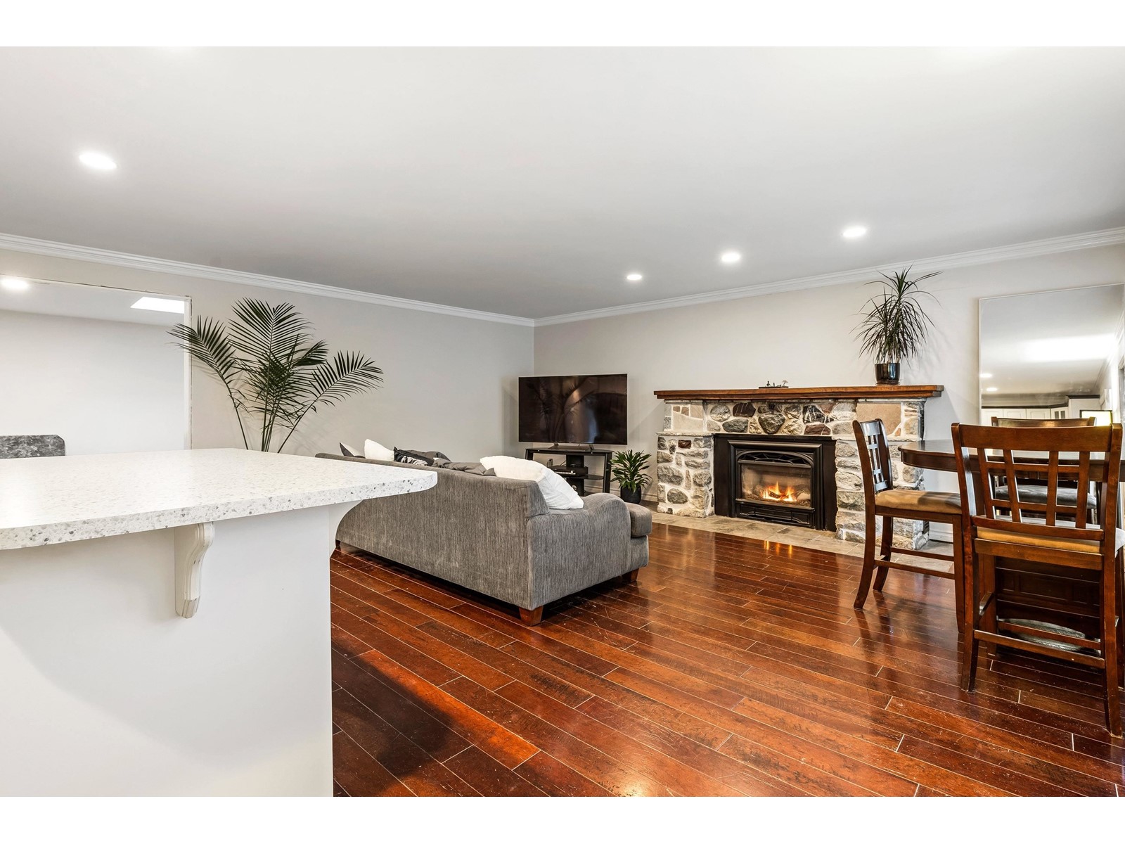50765 Mountview Road, Chilliwack River Valley, Sardis - Chwk River Valley, British Columbia  V4Z 1B5 - Photo 6 - R3006242
