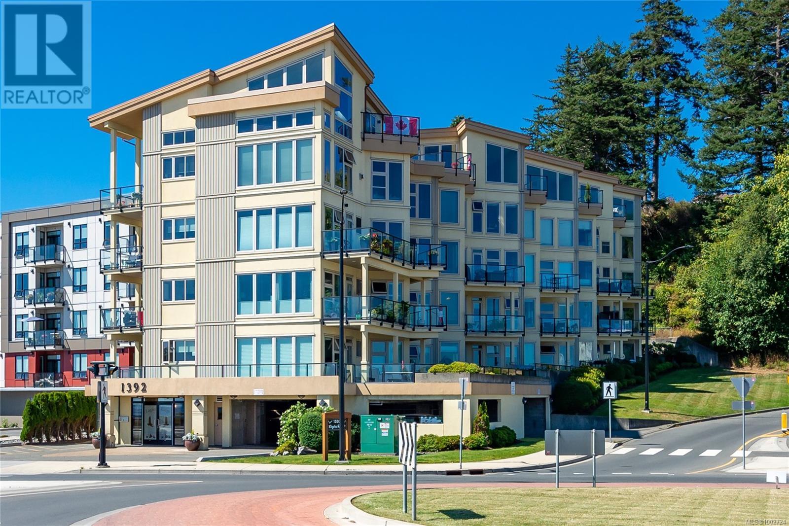 204 1392 Island Hwy, Campbell River, British Columbia