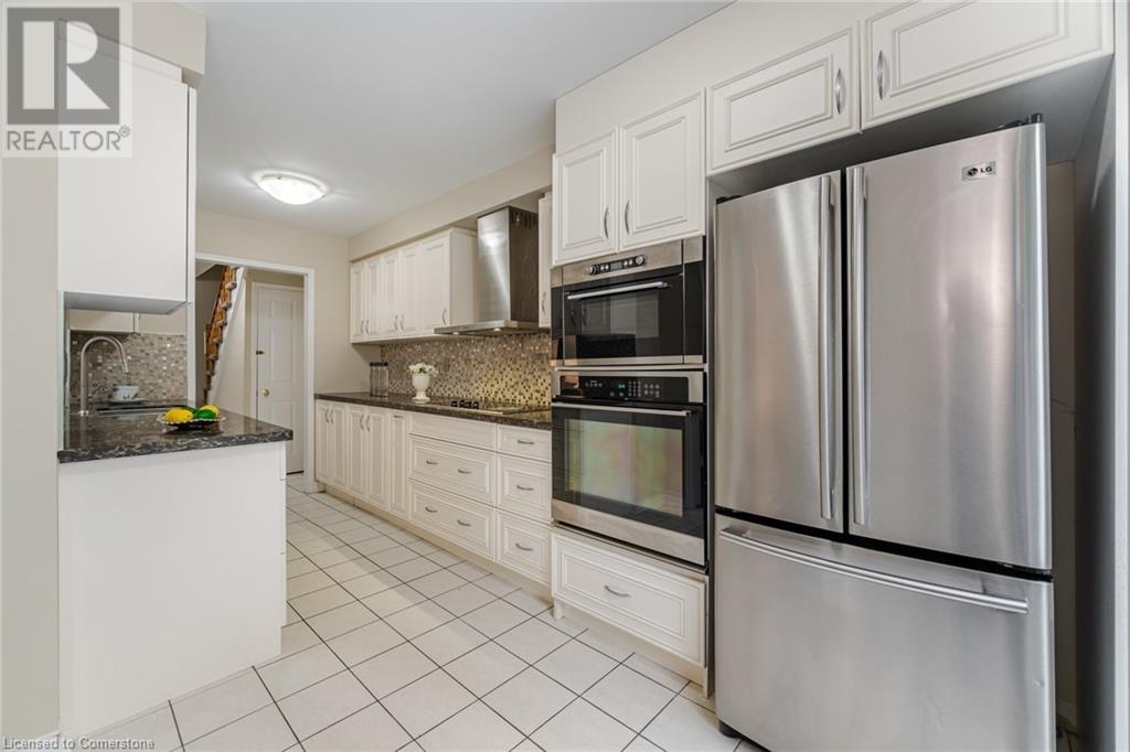 550 Steddick Court Unit# 49, Mississauga, Ontario  L5R 3S8 - Photo 10 - 40739219