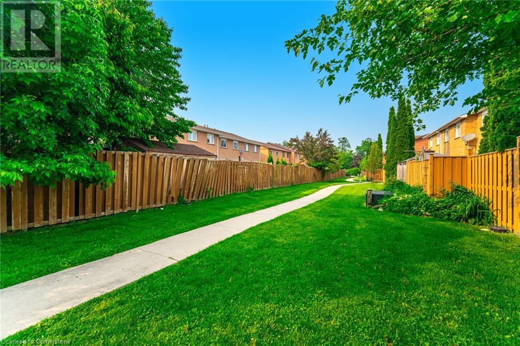 550 Steddick Court Unit# 49, Mississauga, Ontario  L5R 3S8 - Photo 37 - 40739219